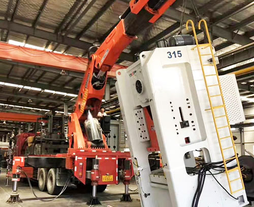 阜城县提升工作效率，选择优质折臂吊租赁服务