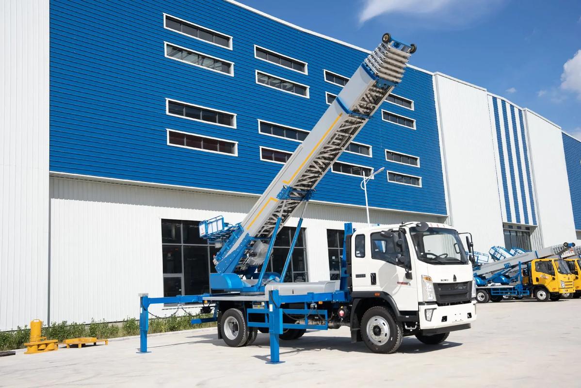 阜城县小型云梯车上料车租赁多少钱