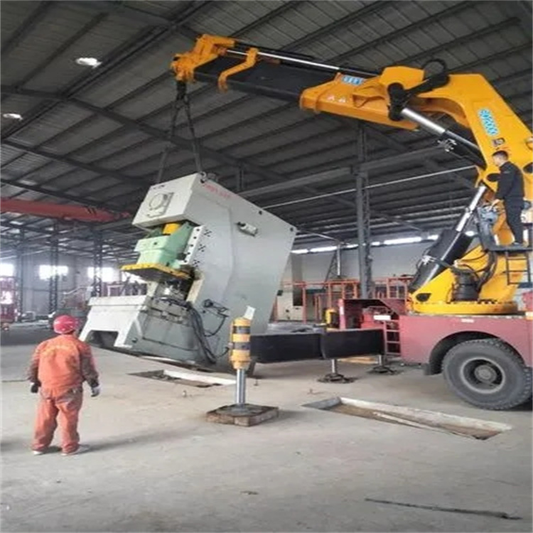 阜城县80吨折臂吊车出租附近电话